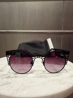 Quay Australia Black Sunglasses